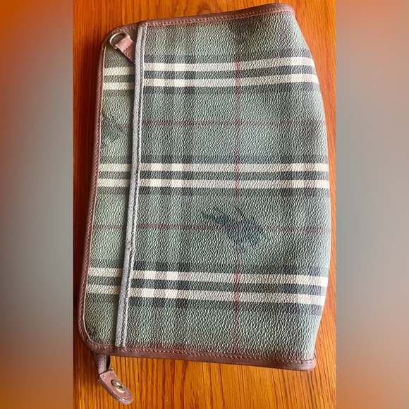 Vintage Burberry clutch - Picture 5 of 11
